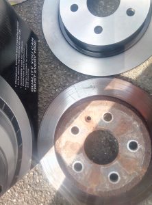 Warped discs swapped for new by C.A.R.S Mobile Mechanic